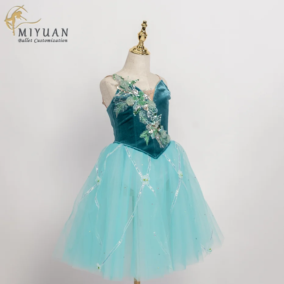 New emerald role variation ballet dance dress green Europe and the United States professional tailor-made competition costume