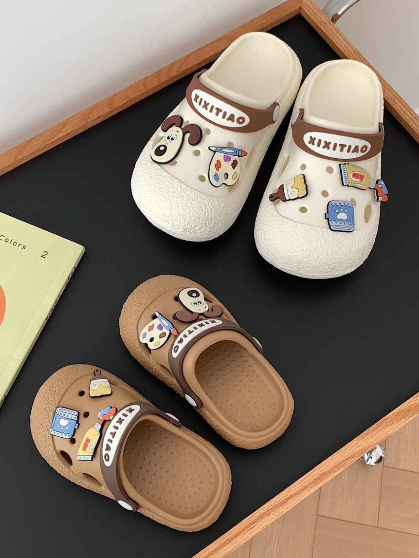 Cute Dog Women Slippers DIY Hole Garden Shoes For Summer Women Wearing Cartoon Women Beach Sandals Shoes