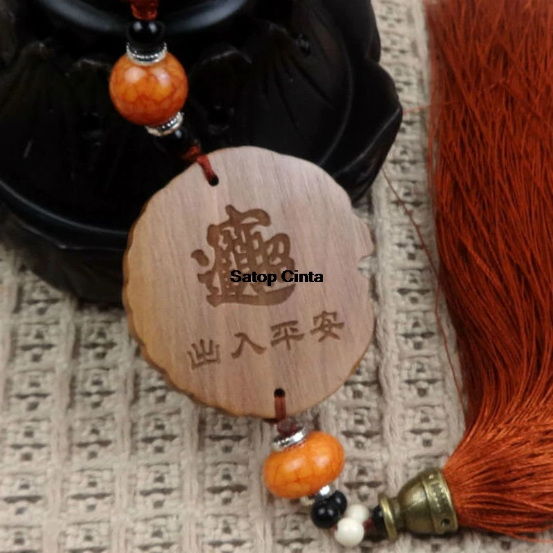 Wooden Car Pendant Carving Pixiu Ward Off Evil Bring Good Fortune All The Best Blessing Car Rearview Mirror Ornaments Decoration