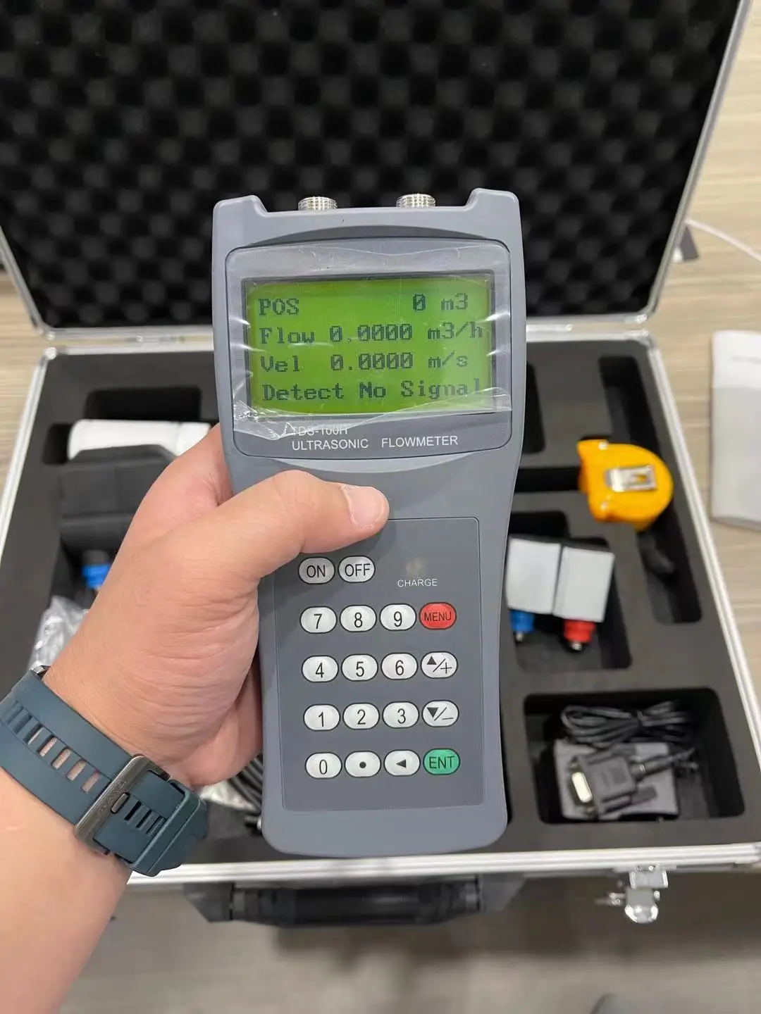 TDS100 H Series Handheld Digital Water And Gas Portable Ultrasonic Flow Meter Factory Price Ultrasonic Batch Water Meter