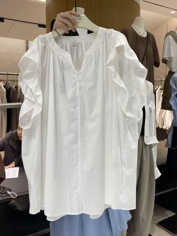 

Extra Large Size V-Ne ort Sve irt Women's Loose Fit Floral Trim Bell Sve French Sle Casual Summer Top