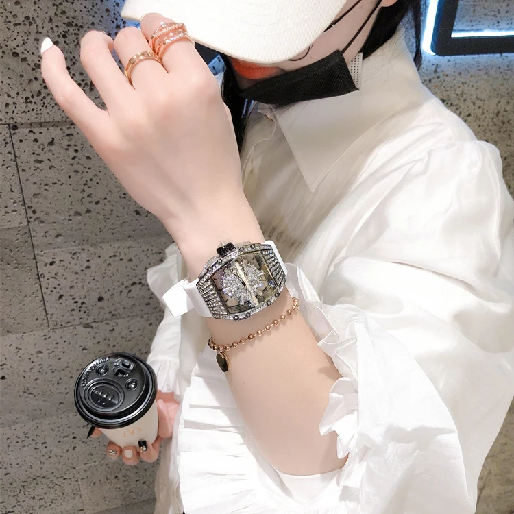 2023 Luxury Brand Women Watches Full Diamond Dress Ladies Japan Quartz Movement Women\'s Wristwatch Skeleton Transparent Watch