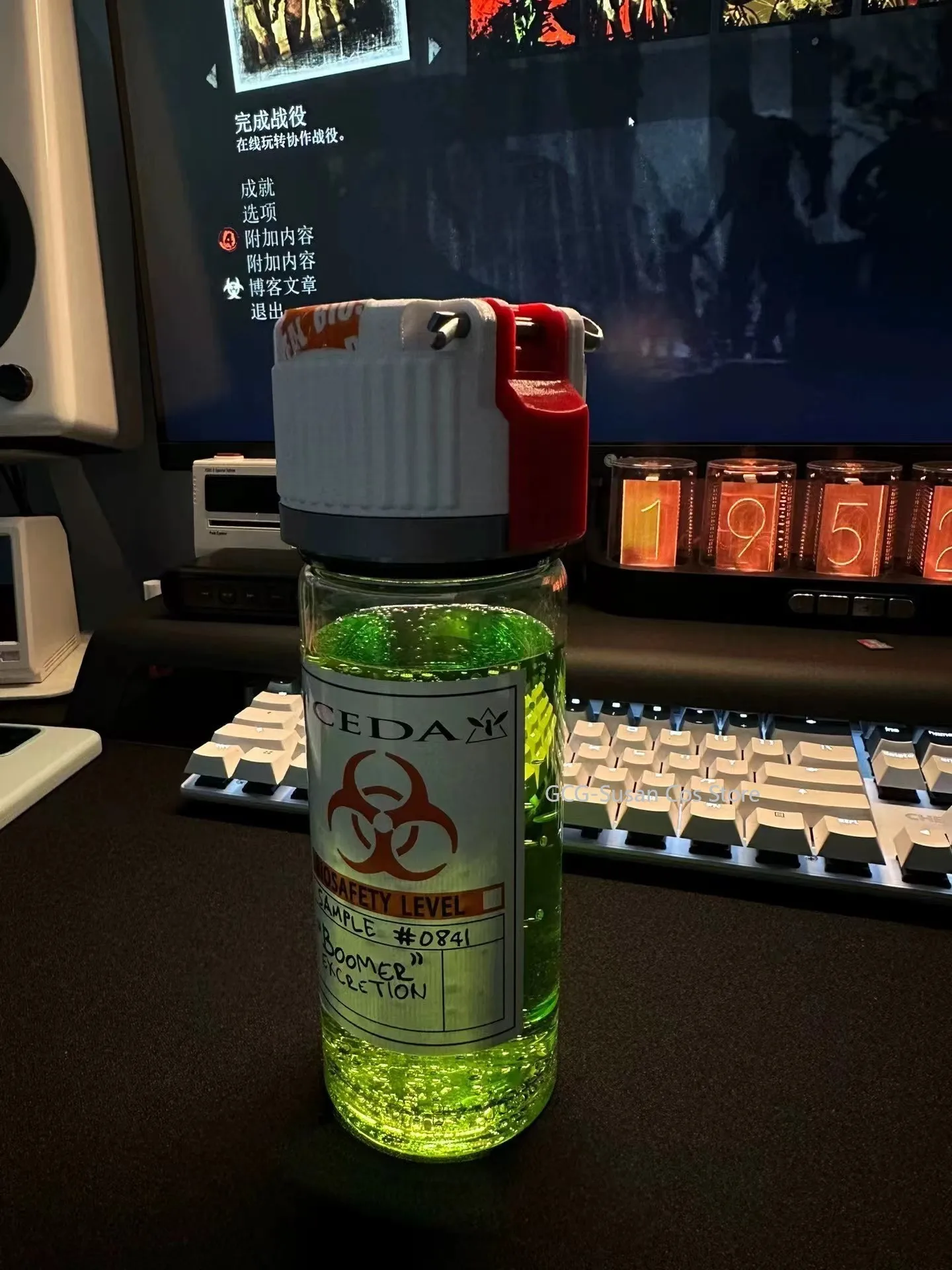 

Коллекционная фигурка левой 4-й мертвой банки с бутылкой для воды — официальная модель с игровым товаром, аксессуар по индивидуальному заказу