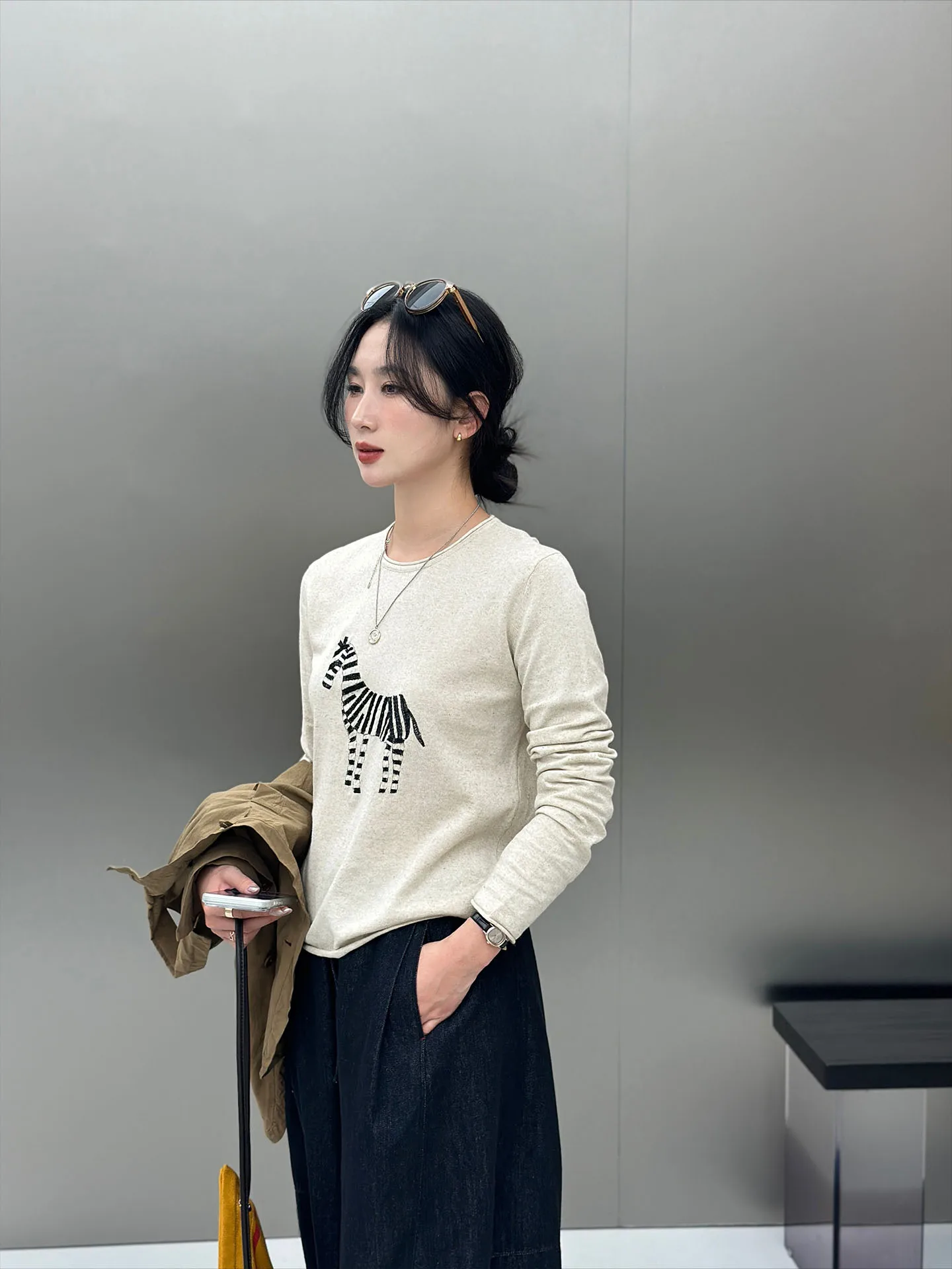 

BodhlCat Cartoon Embroidered Cotton Linen Long Sleeve T-Shirt round Neck Design Spring 2026 Fashion Casual Women's Top