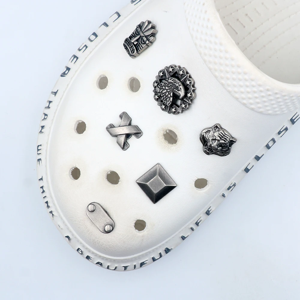 1 Set Metal Shoe Accessories Charm Round Square Ornament Tiger Eagle Shoe Decoration Slipper Pins 12 Styles Holiday Gift