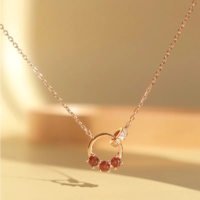 Original 2023 new fashion S925 sterling silver necklace garnet ring buckle special interest light luxuryclavicle chain