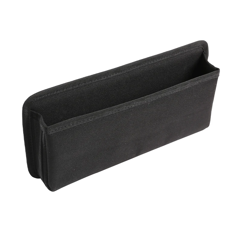 

The storage box in front of the armrest box is suitable For the old Land Rover Guard 1-piece set