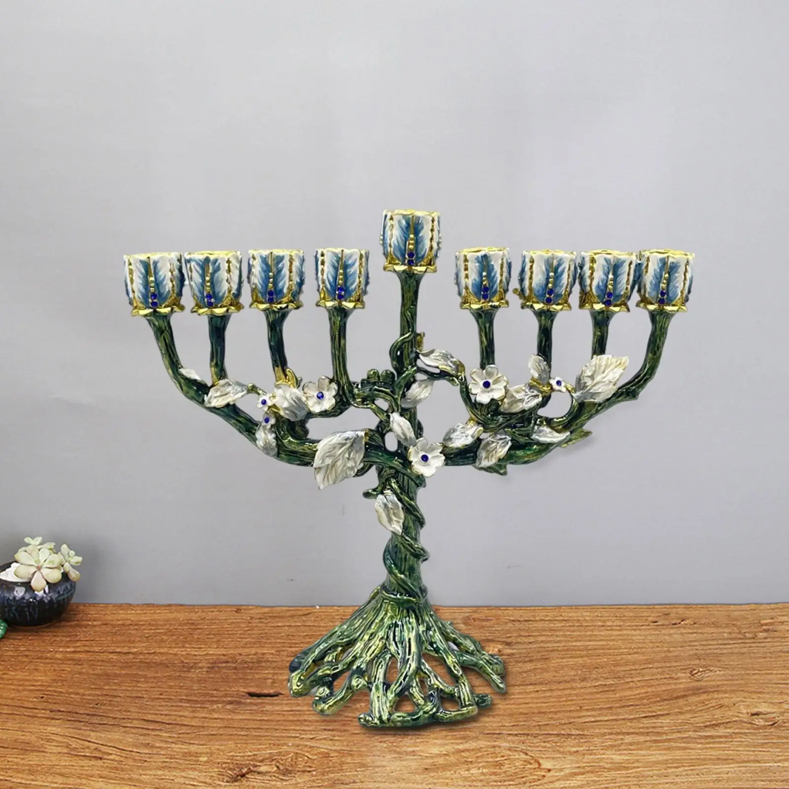 Traditional Menorah Photo Prop Zinc Alloy Christmas Hanukkah Candleholder for Farmhouse Dinner Livingroom Sideboard Anniversary