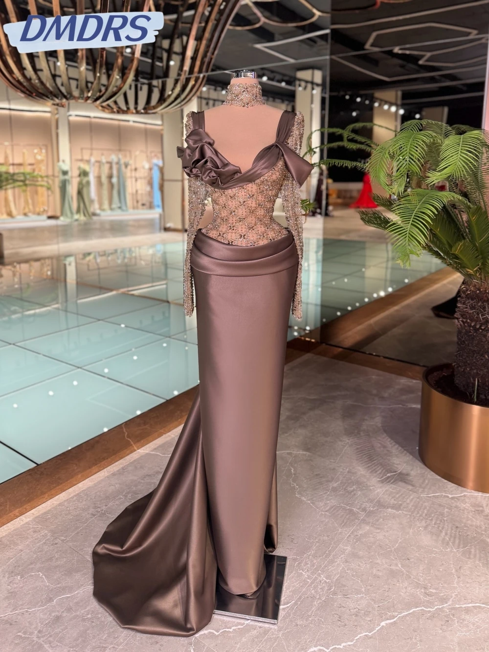

Illusion Beaded Long Sleeve Evening Dress Exquisite Satin Straight Wedding Party Gown Customized Stunning Prom Dresses