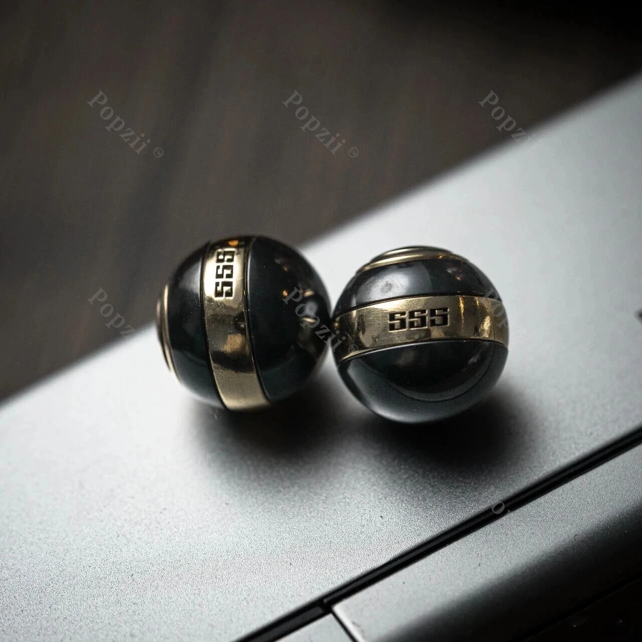 ของเล่นโลหะ Dz Cyber Ball ซิรโคเนียม บีนซ์ พุช สไลเดอร์ ของเล่นคลายเครียด หลากหลายรูปแบบการเล่น ลูกปัดหมุน EDC ของเล่นฟิดเจ็ต