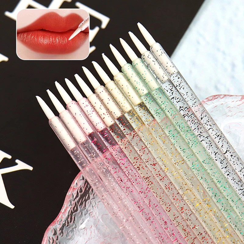 10 pezzi usa e getta floccaggio Lip Brush Lip Gloss applicatore Stick Crystal Rod Lovely Lip Glaze Brush strumento per il trucco