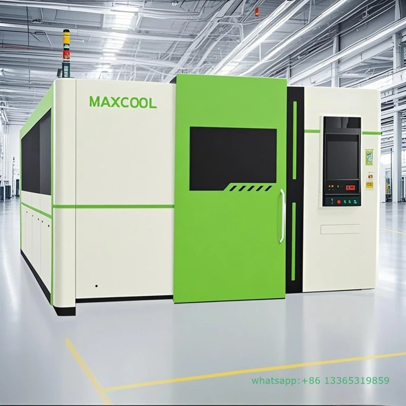 Fotografia 4: Máquina de Corte a Laser de Fibra CNC com Foco Automático 1530 para Chapas Metálicas com Capa Protetora 1500W 3000W