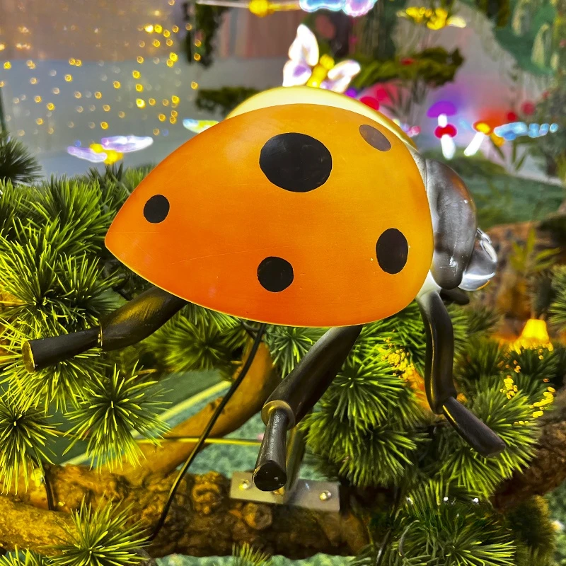 

Toprex Simulated dynamic Christmas lifelike insect ladybug Motif Light Decoration Outdoor Garden Park Light for holiday