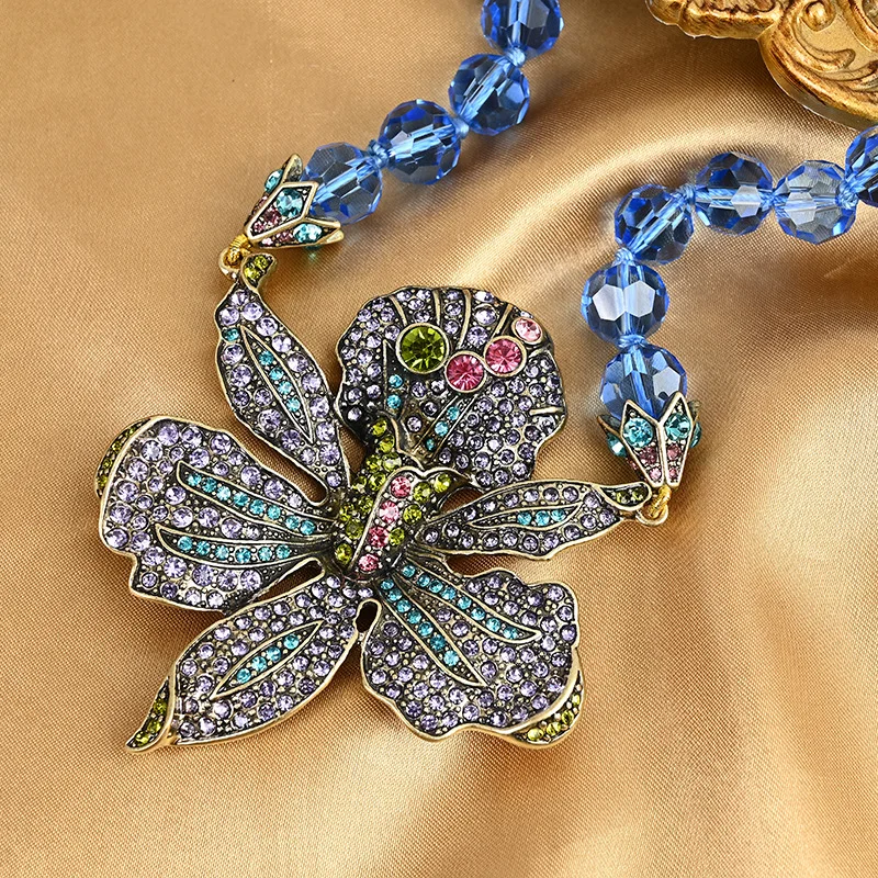 Vintage Niche Design Begonia Flower Diamond Necklace for Women