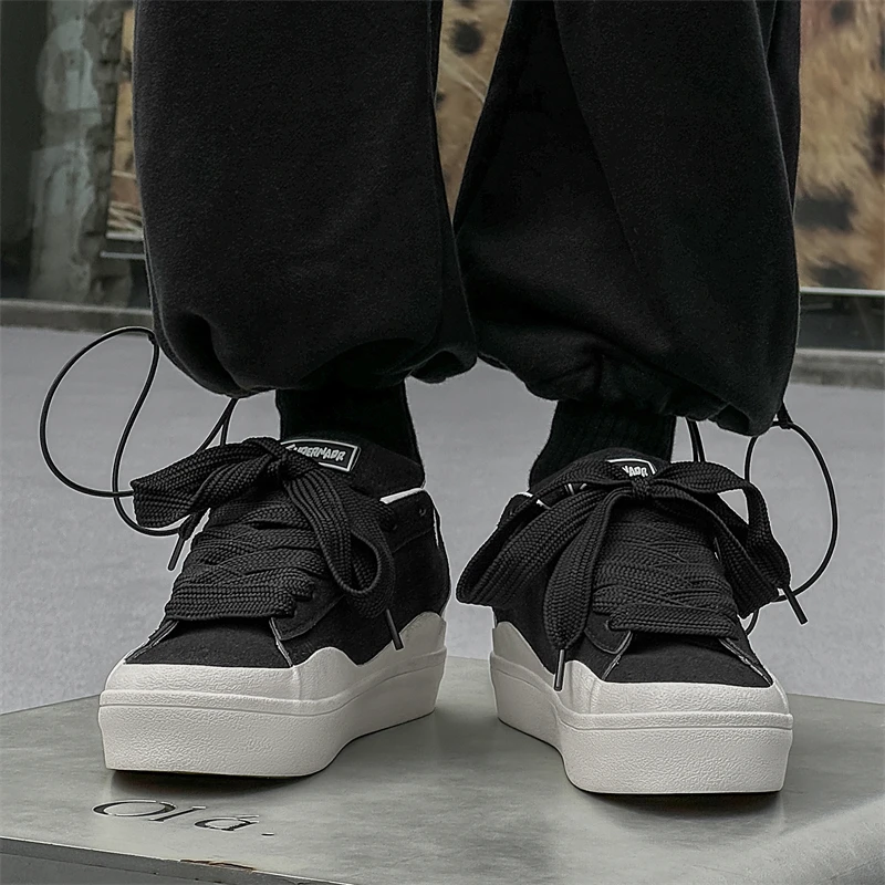 

Красочные и универсальные нишевые мужские модные трендовые спортивные износостойкие дышащие и удобные новые туфли для доски на толстой подошве