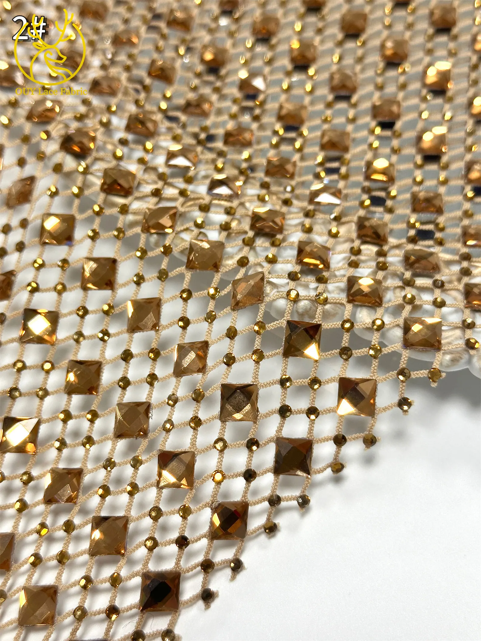 Luxuriöse High-End Abendkleider für Damen aus französischem Juwelen-Stretchstoff 2026 – Hochwertige afrikanische Glasrhinestone-Spitzenstoffe – Detail 13