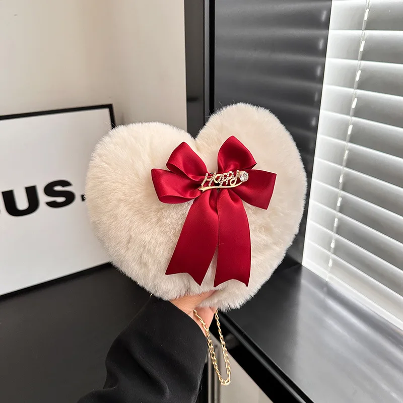 

Sweet Bow Heart Shape Soft Plush Shoulder Bags for Women Portable Girls Faux Fur Pearl Handbag Winter Ladies Chain Crossbody Bag