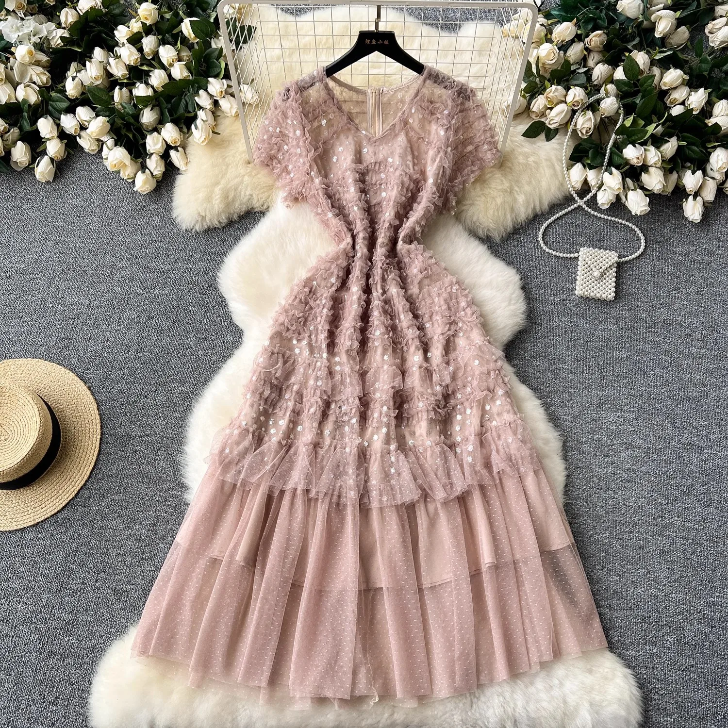 Luxury Women Summer Evening Dress V Neck Short Sleeve Shiny Sequin Lace A Line Ruched Mesh Women Formal Party Prom Gowns