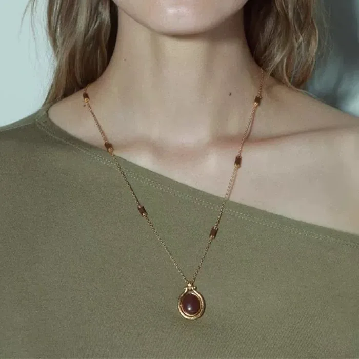 

New Retro Purple Agate Pendant Necklace Wood Grain Stone Stackable Long Chain Elegant and Charming for Women