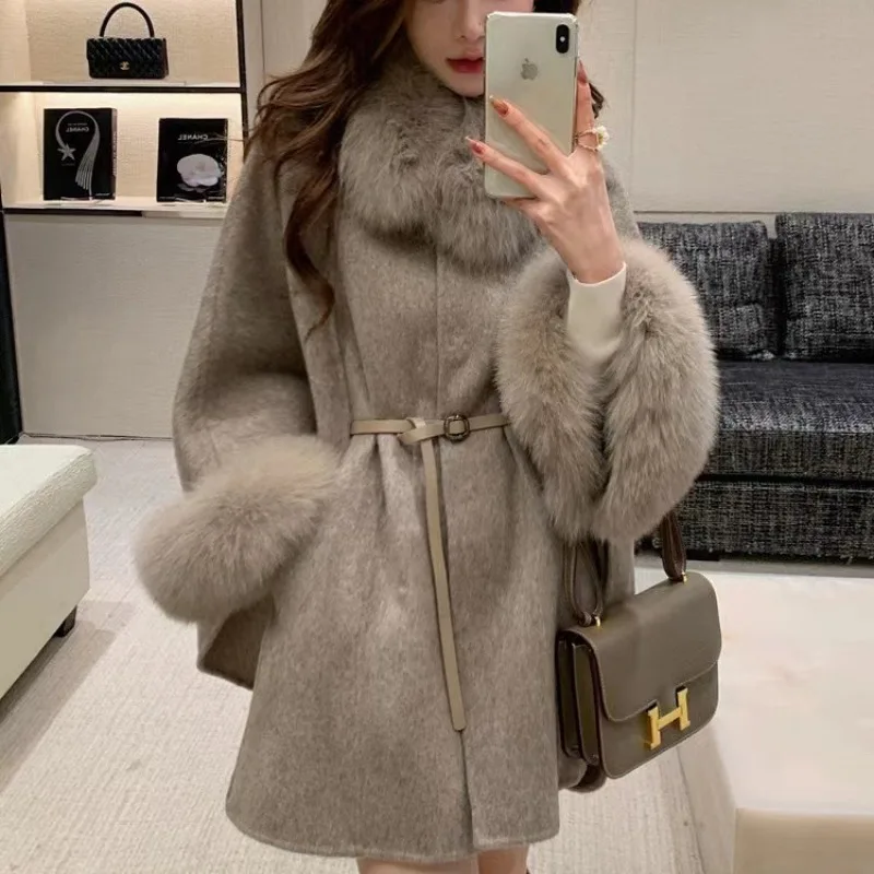 

Spring and Autumn High-end double-sided cashmere Coat Madam Fox fur Collar cape shawl Korean style Woolen tweed Fur coat