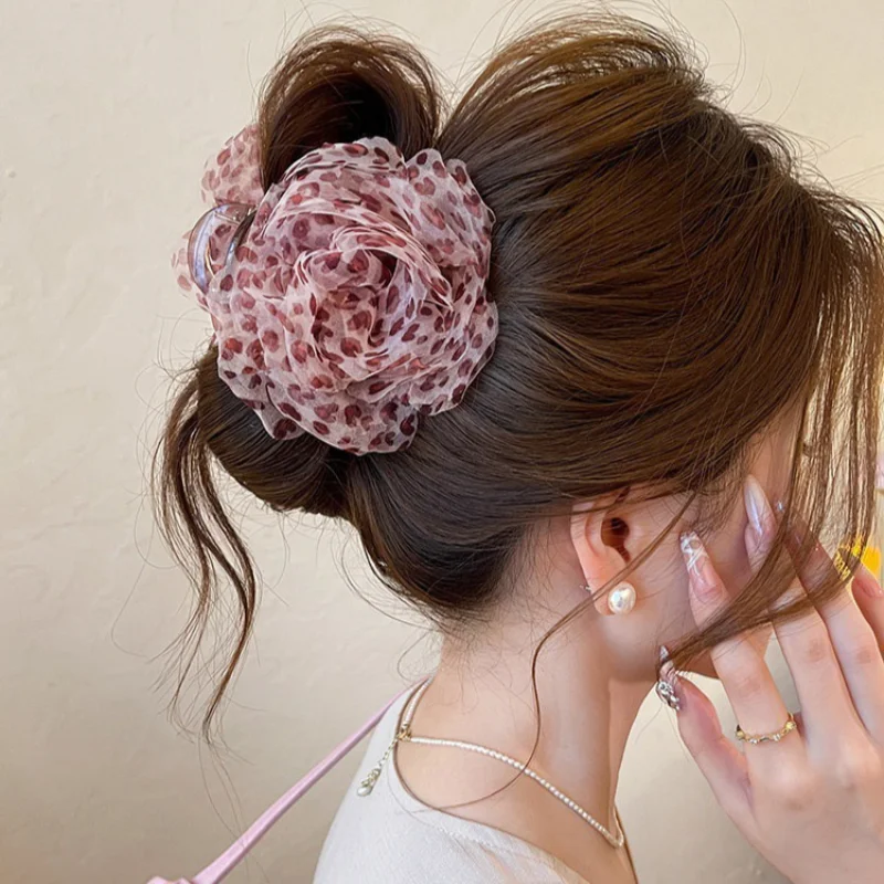 New Leopard Print Fabric Flower Claw Clip Vintage Beach Crab Hair Clips Hairpins Shark Clamp For Women Vacation Hair Accessories - view 2