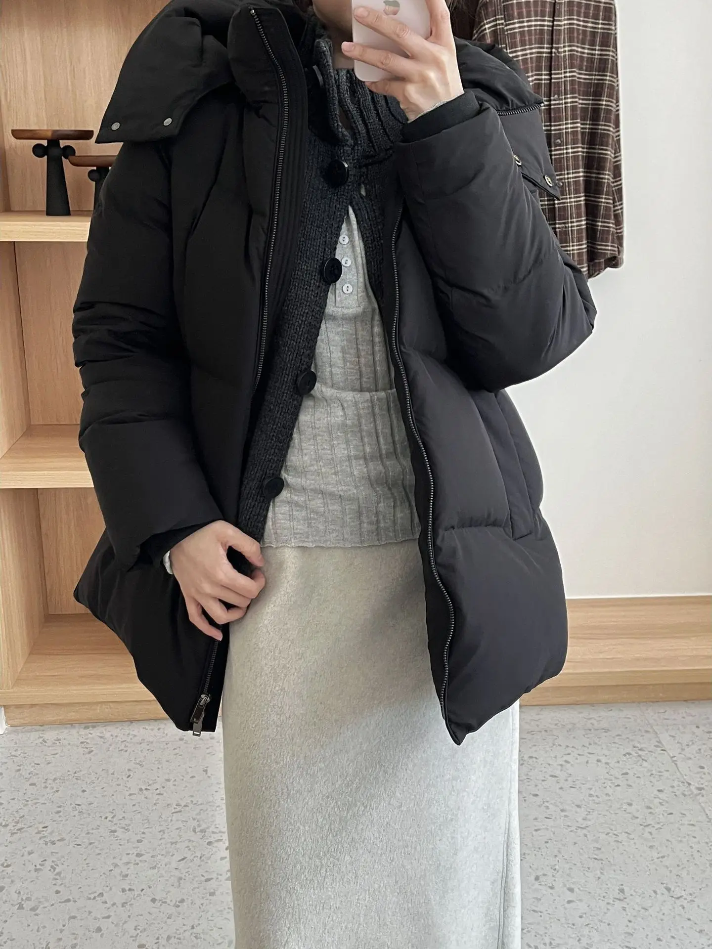 

Warmth Guaranteed Winter 2025 New Korean Style Motorcycle Windproof Bread down Jacket Coat Polyester Knitted Long Sleeve Zipper