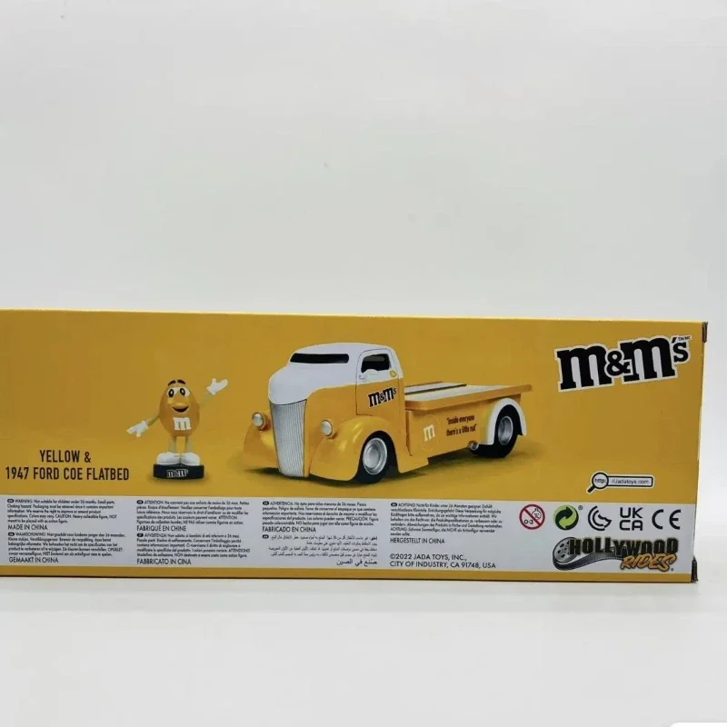 1:24 M&M\'S YELLOW & 1947 Ford COE FLATBED Simulation Diecast Car Metal Alloy Model Car Toys for Children Gift Collection J310