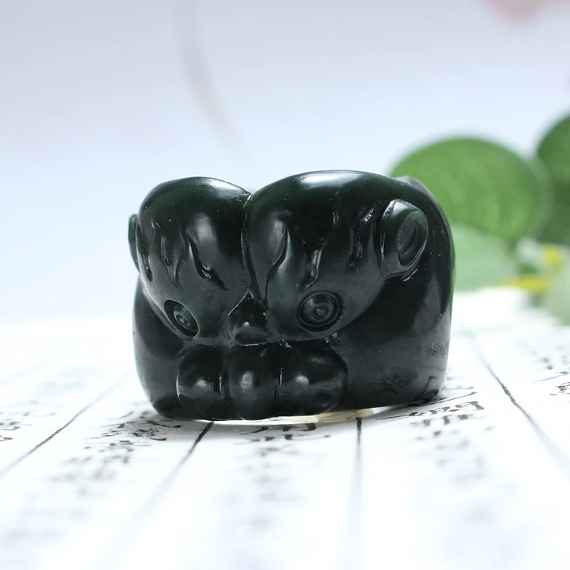 

Hetian jade beast head finger wrench men's hollow carved Pixiu ring can be customized new exclusive original jade finger wrench