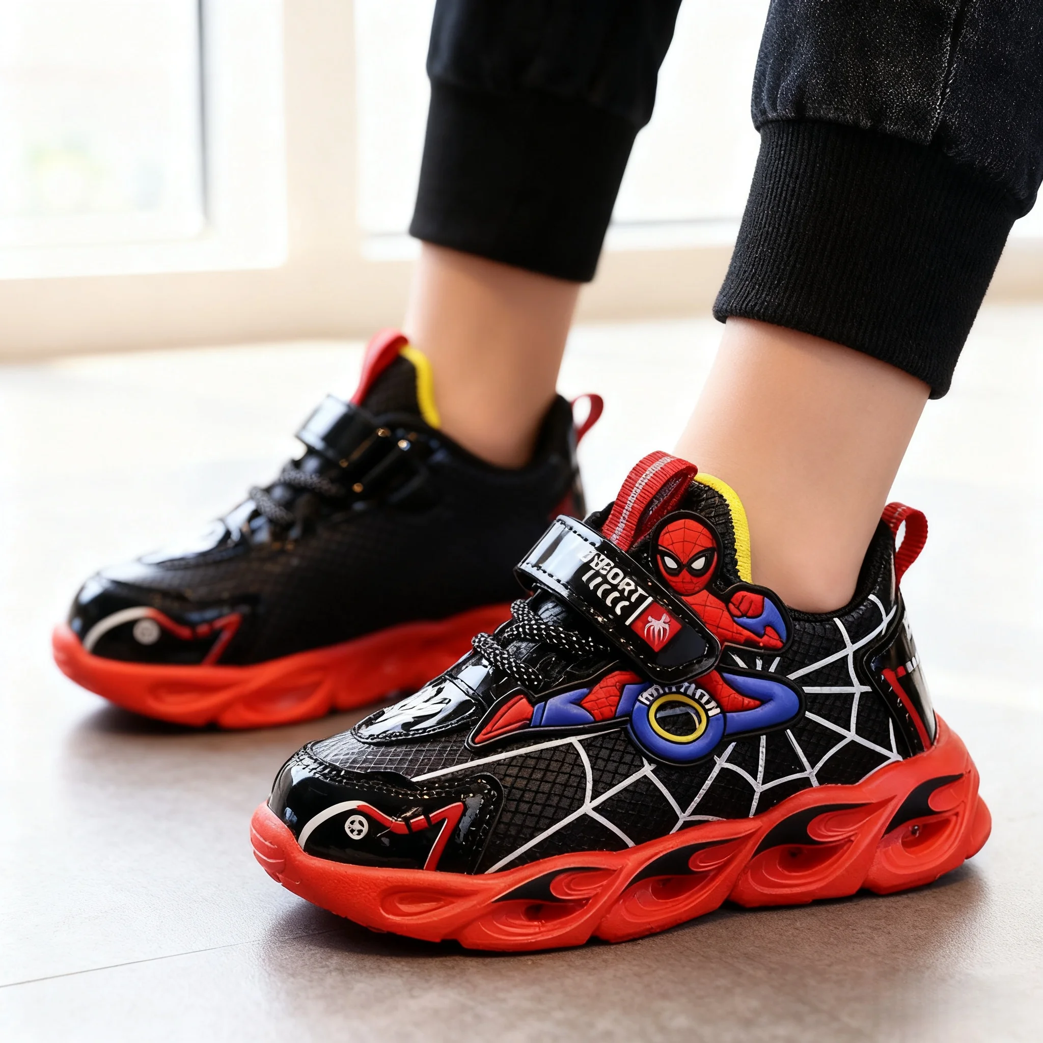 Disney meninos sapatos luzes led dos desenhos animados outono crianças sapatos esportivos de couro antiderrapante tênis de corrida das crianças tamanho 25-35