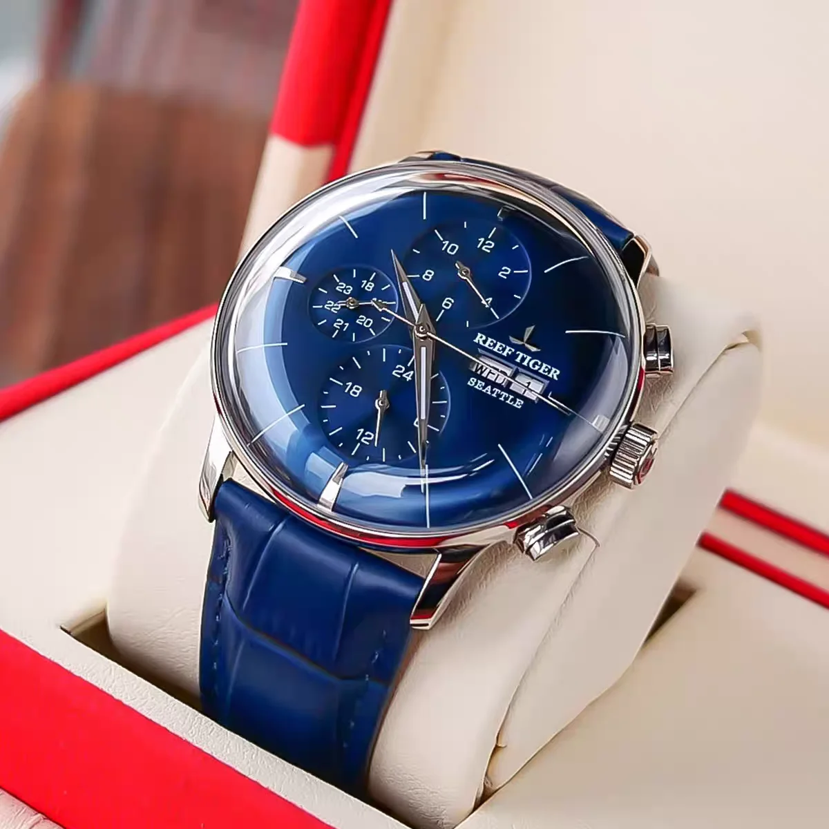 Reef Tiger Men Automatic Watch 42mm Mechanical Wristwatch Sapphire Mirror 50m Waterproof Multi-Dial Sapphire Month Week Date