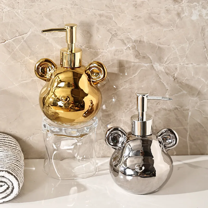 Luxury Bear Head Shape Ceramics Soap and Gel Dispenser Creative Golden Sliver Empty Shampoo Bottle Bathroom Storage Accessorie