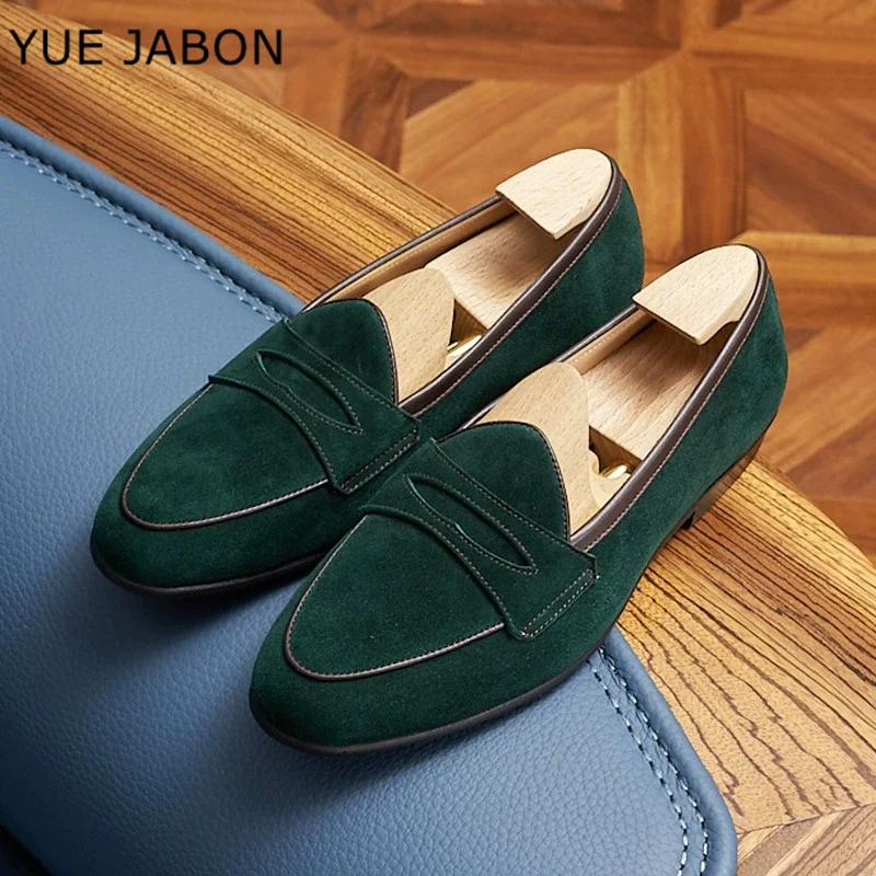 2026 New Style Brown Top Layer Genuine Leather Slip on Loafers Cowhide Breathable Moccasins Driving Design Casual Shoes for Men