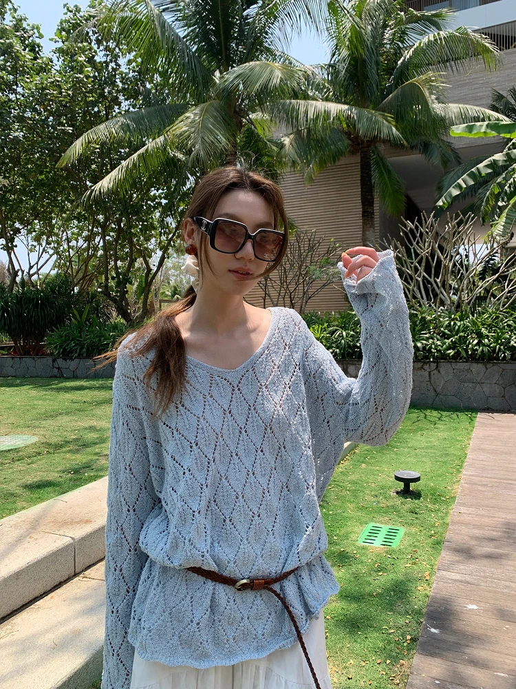 

Женский комплект ZHAIAIAIA: ажурный вязаный топ и юбка, летний модный облегающий комплект с длинным рукавом и V-образным вырезом