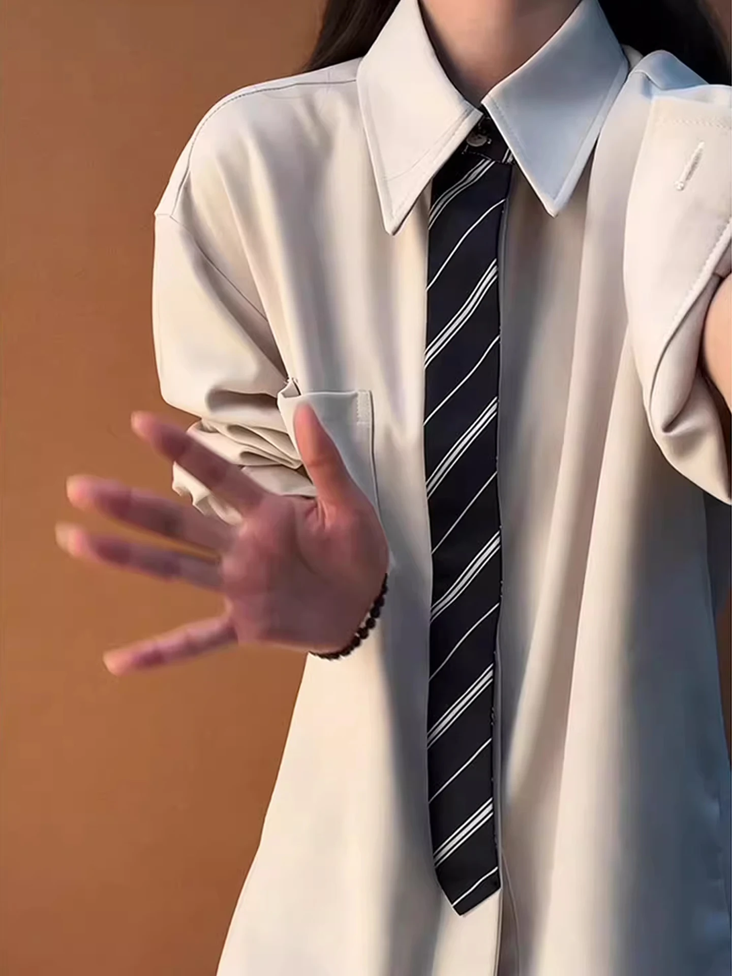 

Американская молодежная верхняя одежда в стиле пэчворк с длинными рукавами, свободного кроя, в стиле колледж, для весны, повседневная, молодежная, свободного кроя.