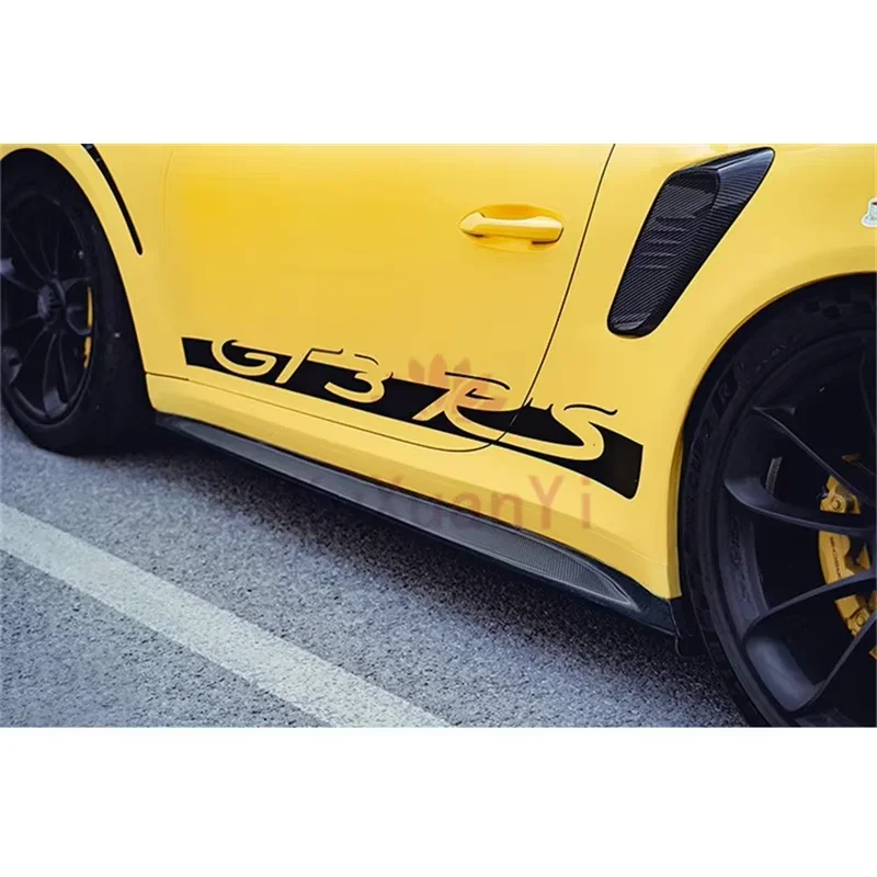 Saia lateral de carbono estilo GT3 para Porsche 911 992