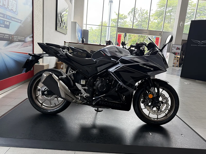 ホンダ-cbr400r-cbr400r-バイク用タンクパッドプロテクターステッカー-デカール-ガスニーグリップ-タンクトラクションパッド-サイド-22-26