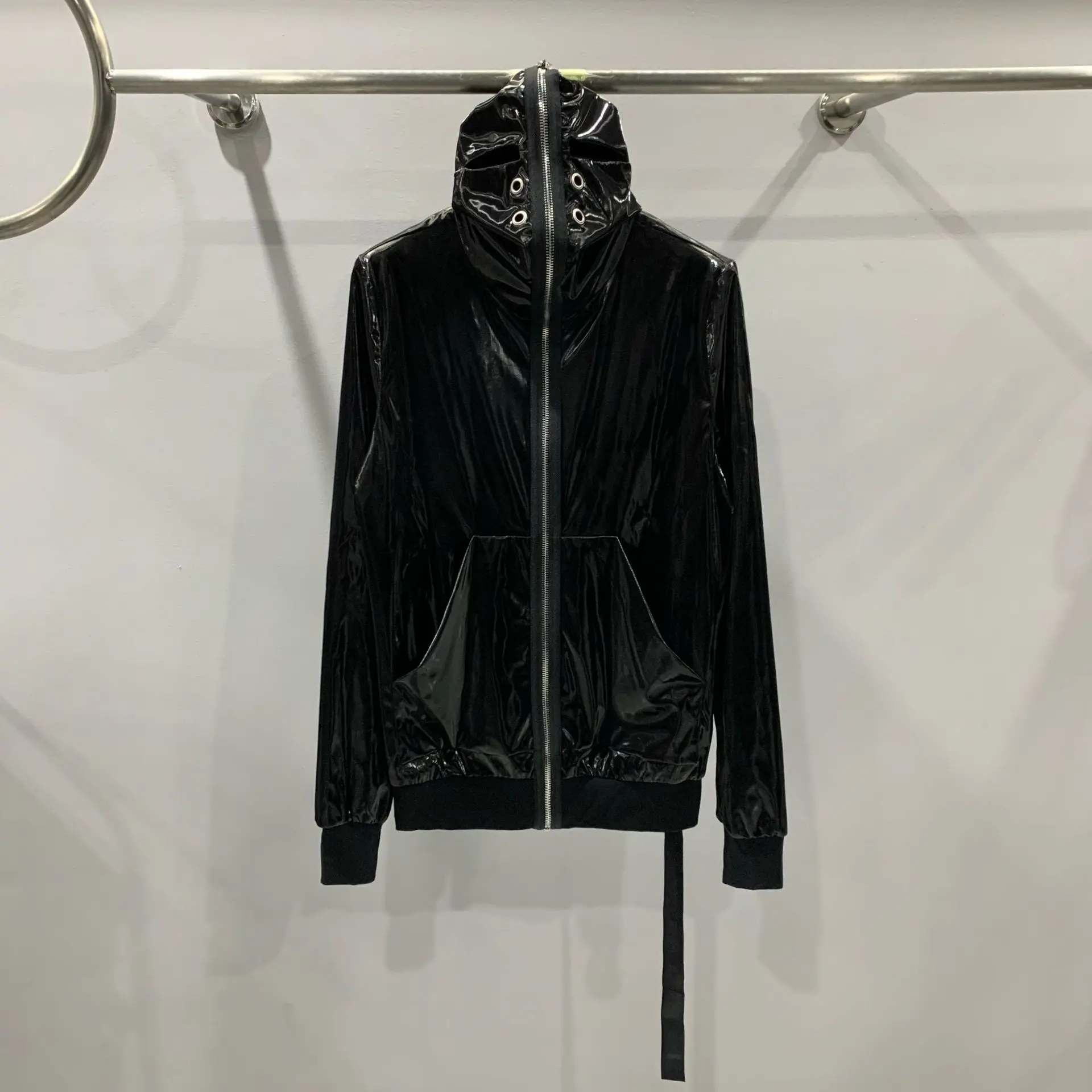 PFNW Runway Style Men\'s Darkwear New Glossy Zipper Hooded Black Jacket Unisex Long Sleeve Flutter Masked Coat Tide 2024 28W5607