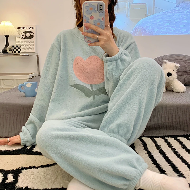 Autumn and winter pajamas women coral velvet pullover housewear round neck printed cartoon female student lovely evening dress