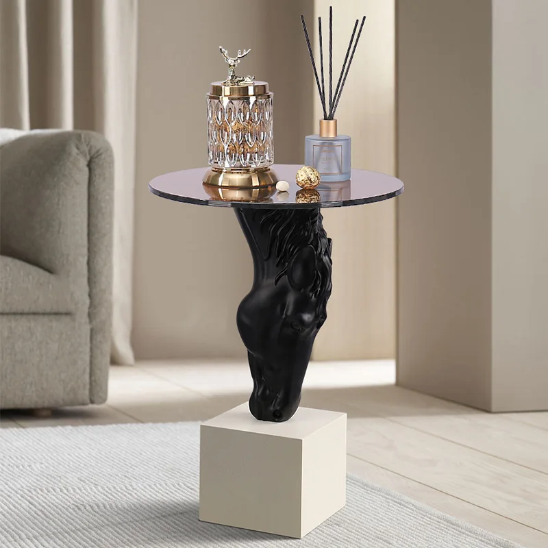 

Home Decorative Nordic Sofa Side Table Living Room Customized Coffee Tables Resin Horsehead Sculpture Floor Ornaments Decoration