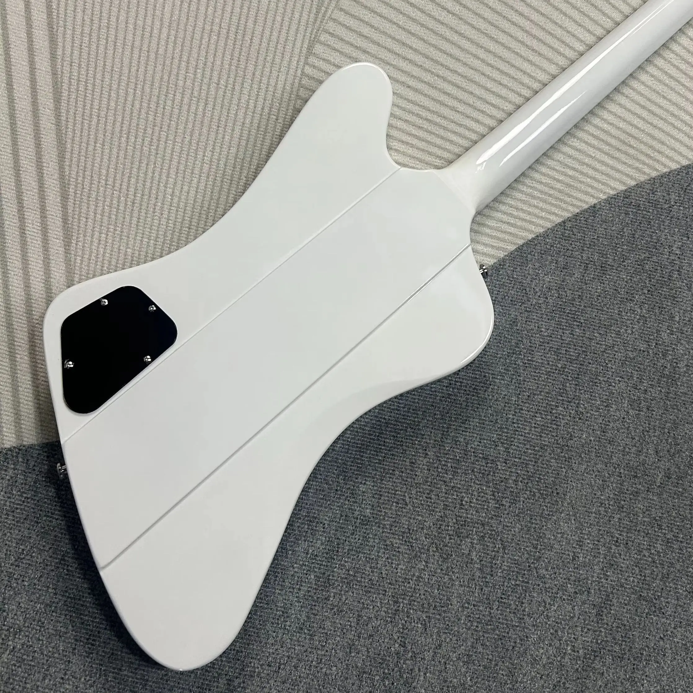 Electric Guitars White Version Mahogany Body Rosewood Fingerboard Chrome Hardware