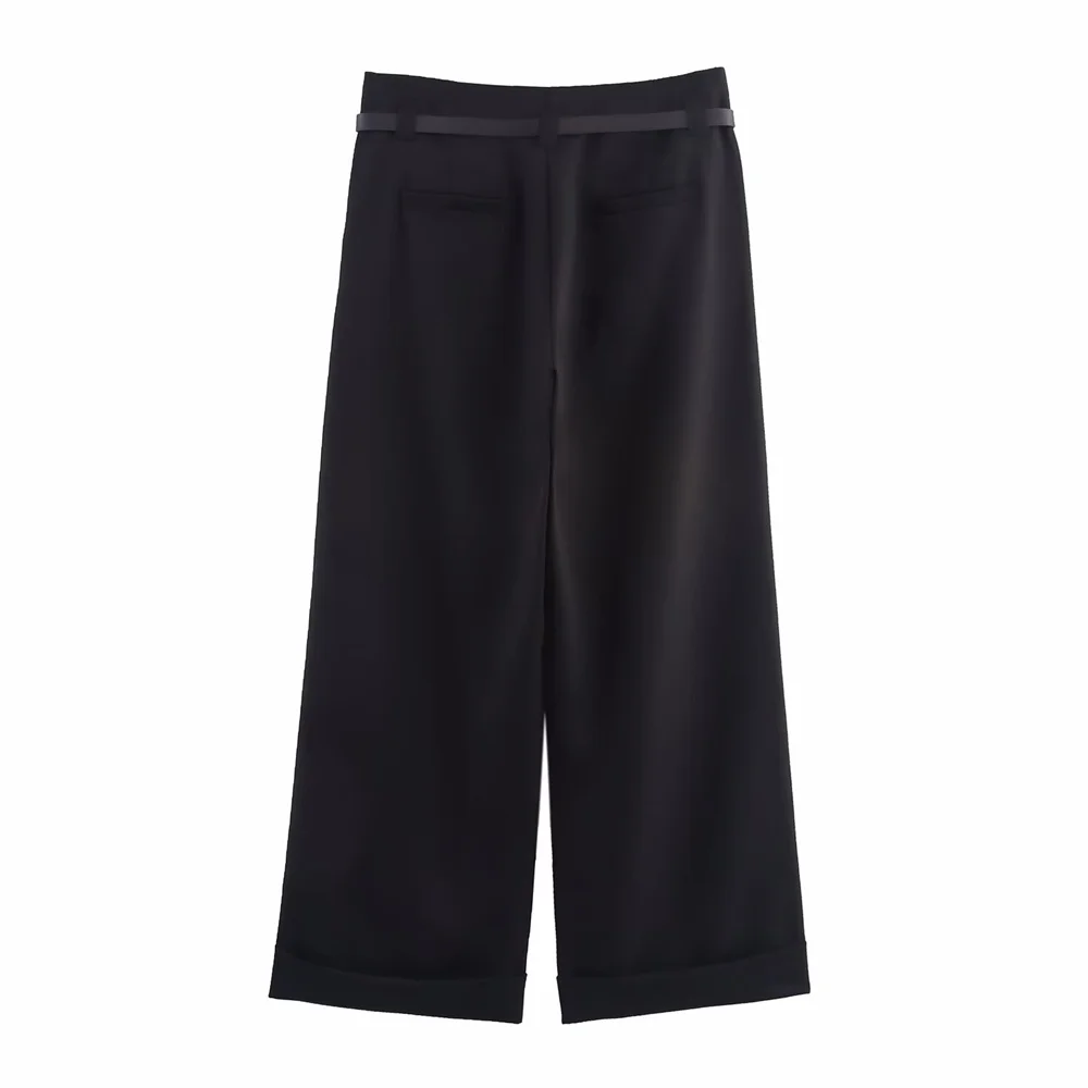 新しい女性の服装スタイルは、ベルトとロールエッジが特徴のシンプルなカジュアルなストレートレッグパンツです。