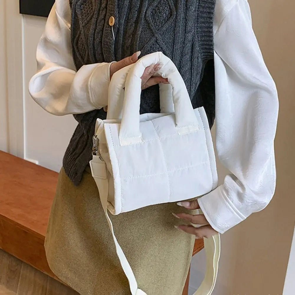 

Корейская стеганая сумка через плечо из хлопка, однотонная, вместительная, легкая, маленькая квадратная сумка-кроссбоди из хлопкового наполнителя