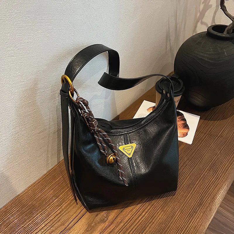 

Sophisticated Ladies Leather Crossbody Bag Shoulder Bag Messenger Tote Handbags By Designer For Popular Fashion Use