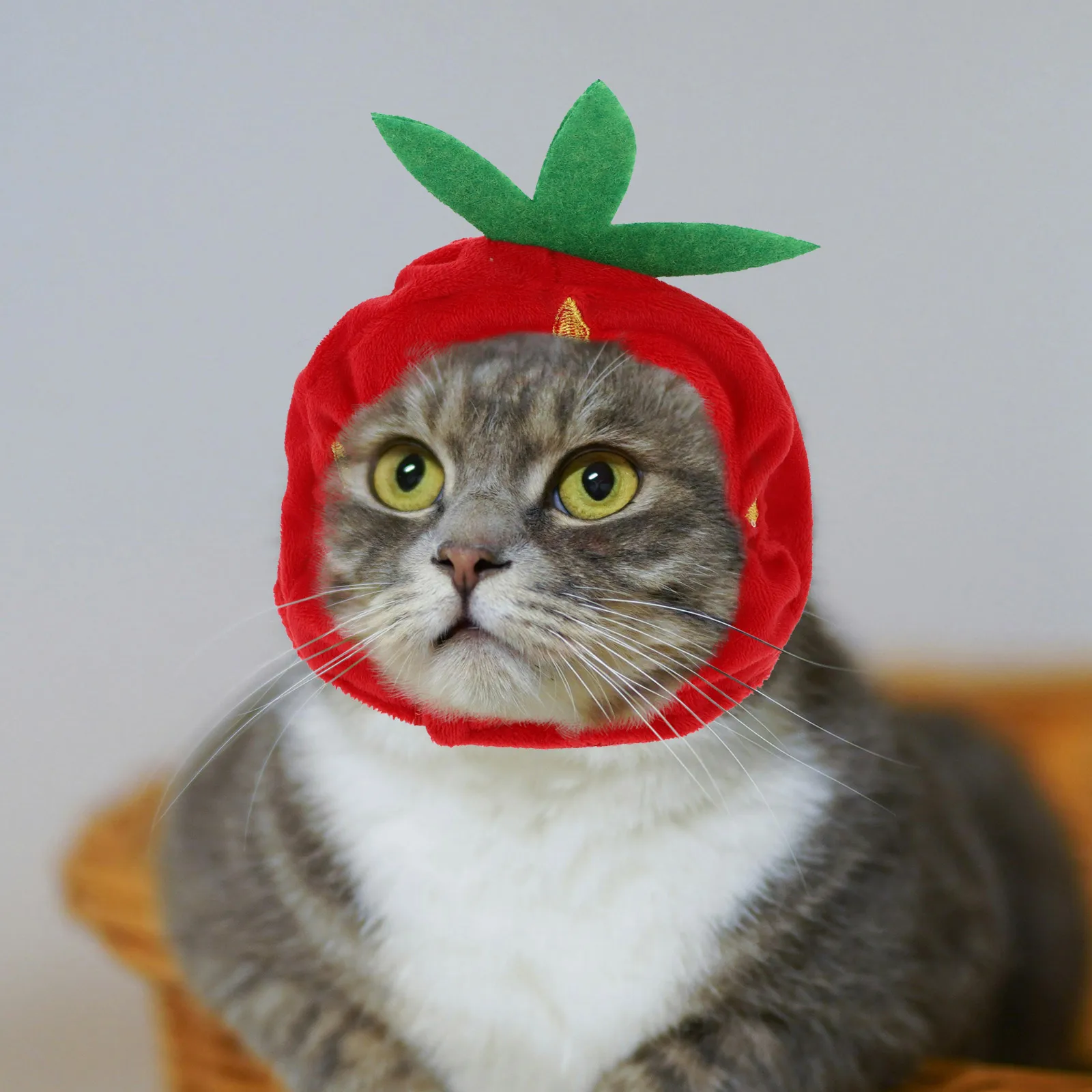 

Strawberry Hat Dog Cat Pet Puppy Short Headwear Sweet Fashionable Party Hats Mini Small Bright Colors Adorable Design