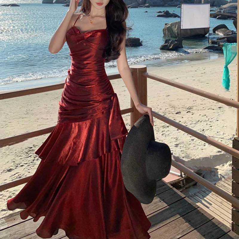 Elegant Ruffles ชุดราตรีผู้หญิงแฟชั่นสปาเก็ตตี้ชุดนางเงือกกับหน้าอก Pad เอวสูงซิป Midi ชุดหญิง 2025