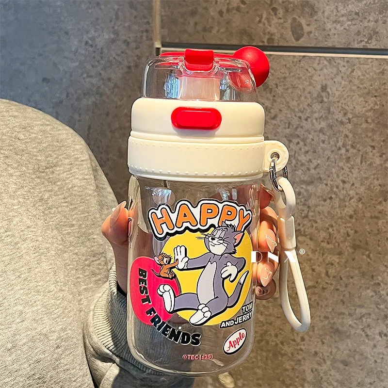 Kawaii 550 مللي توم وجيري يوم الصيف شرب القش كوب ماء أنيمي طالب الموضة المحمولة مزدوجة شرب الفم كوب بلاستك