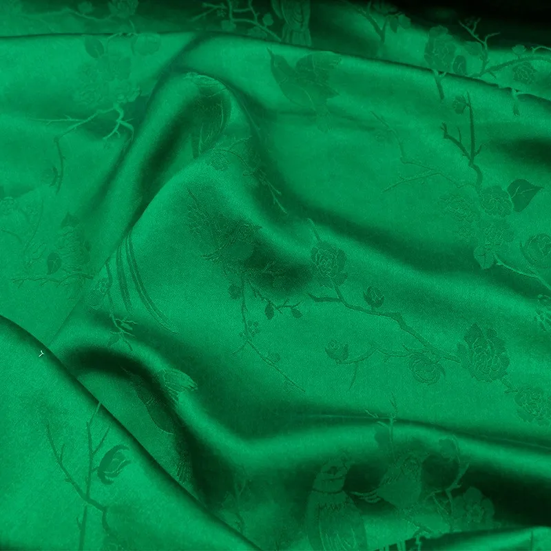 

Xiangyunsha silk jacquard intangible cultural heritage soft gold fabric
