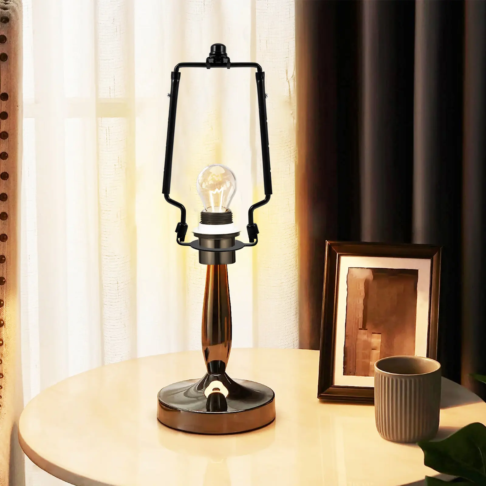 

Комплект для ремонта настольных ламп: регулируемый железный держатель для абажура, кронштейн для абажура, сменные детали для самостоятельной сборки, набор для ремонта.