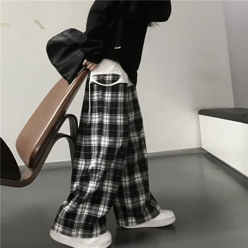 2026 woman Capris Pants summer high waisted checkered wide leg pants casual loose floor pants small straight leg girl new pants