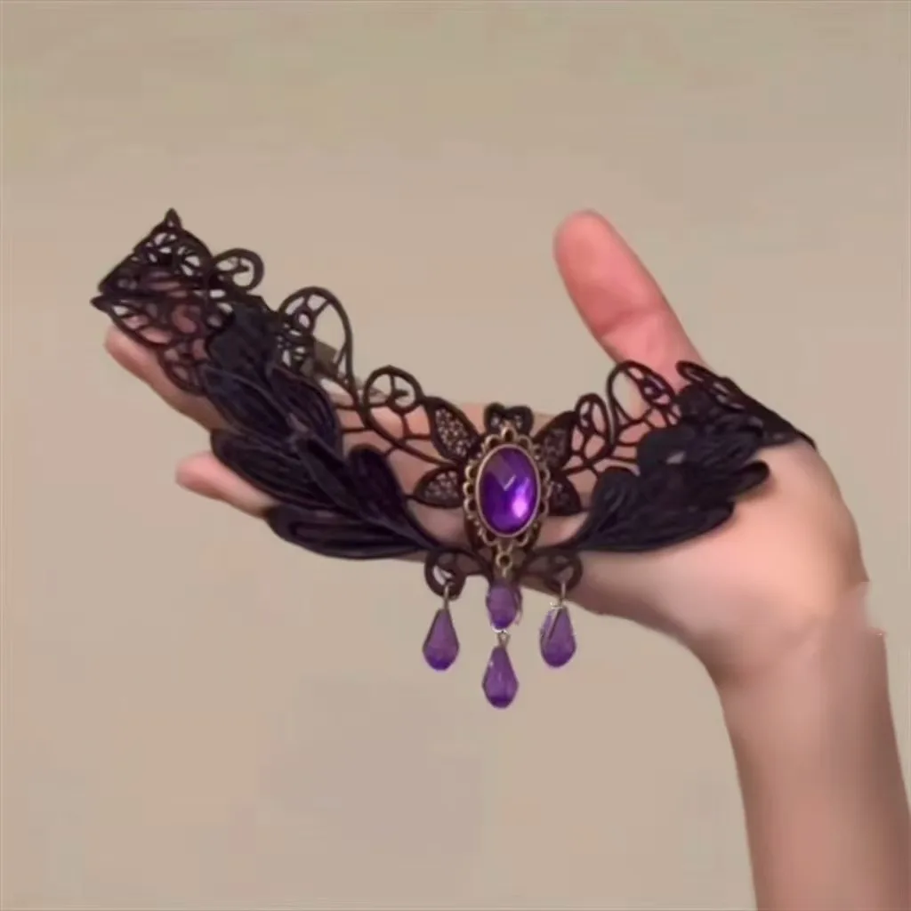 Handmade Velvet Lace Vintage Choker Necklace for Women Collar Torques Trendy Neck Jewelry Stretch Charm Gothic Punk Black Heart
